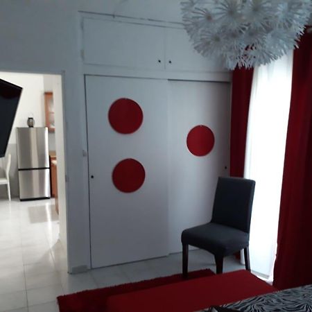 Isla Verde Apt Two-Bedroom Сан-Хуан Экстерьер фото